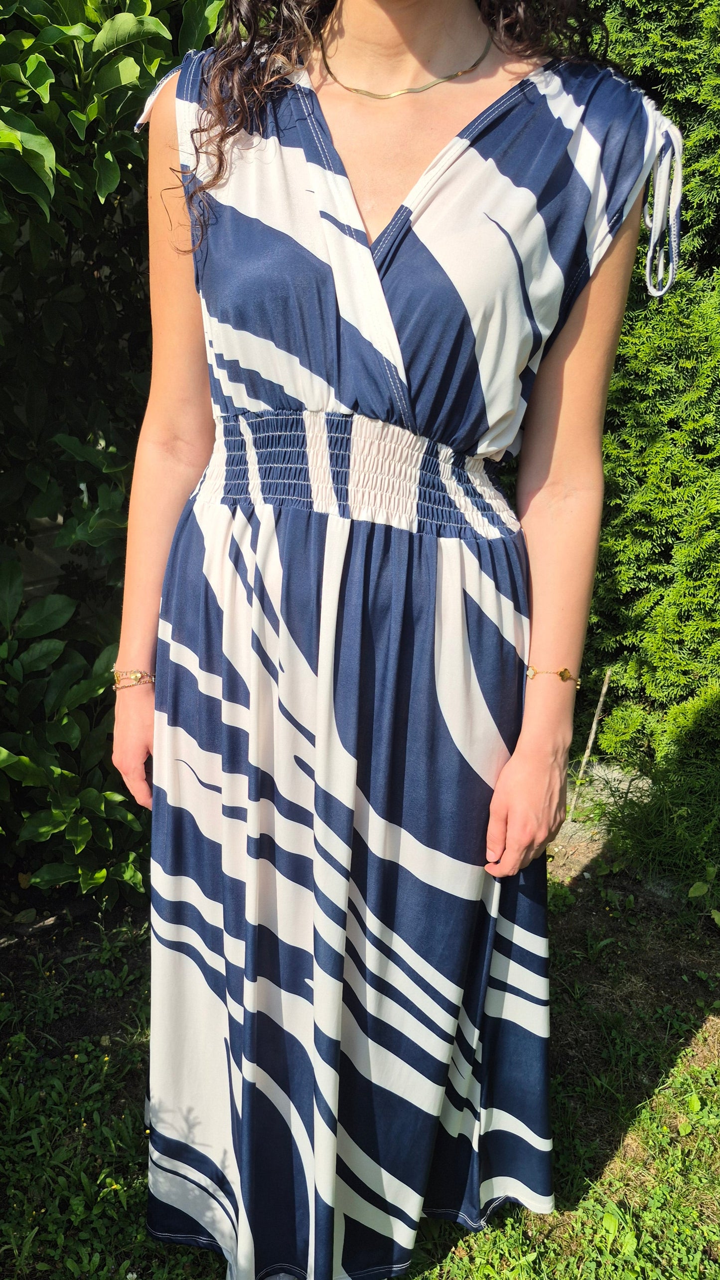 Elegantes Sommerkleid