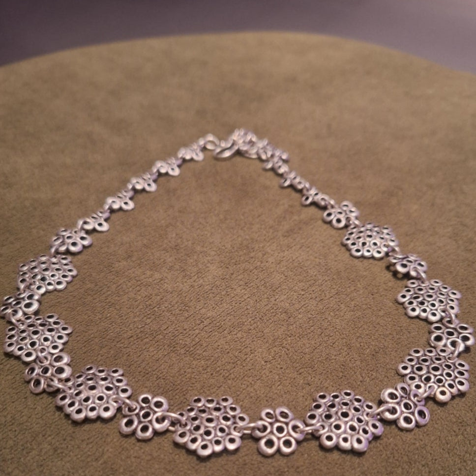 necklace ci