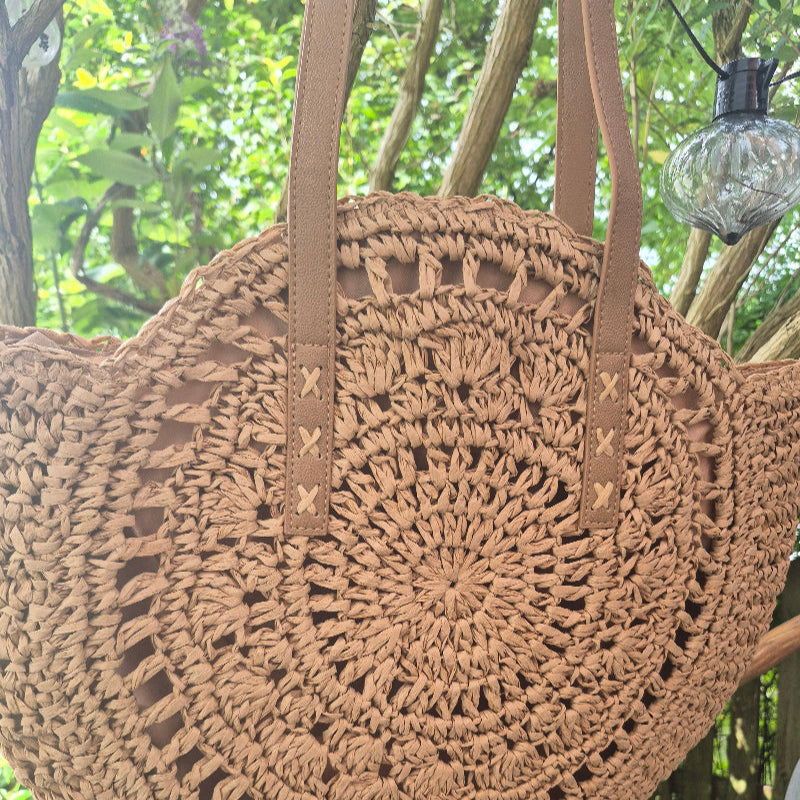 Sommertasche geflochten