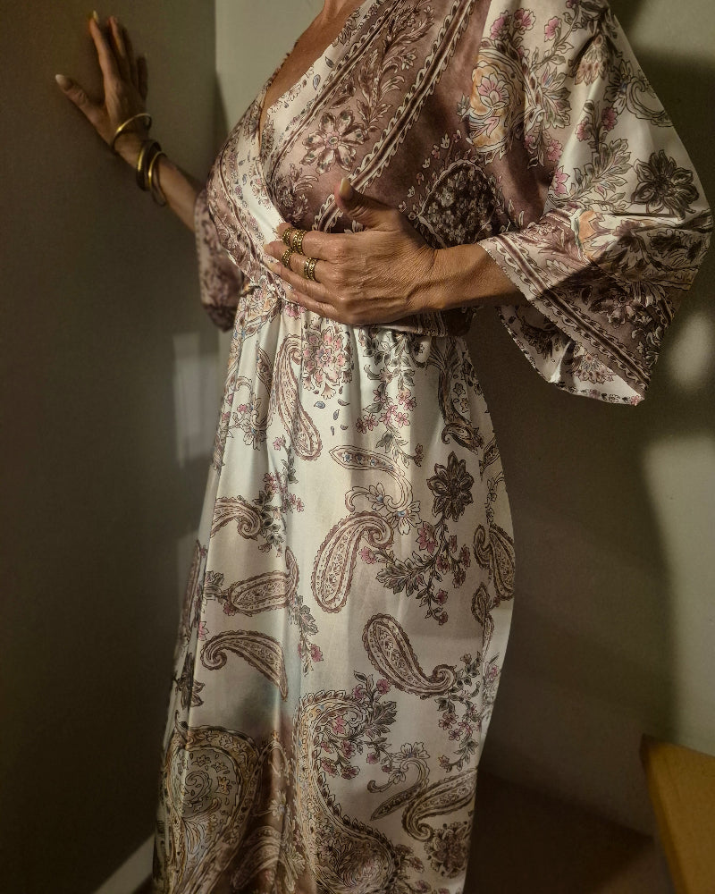 Künstlerisch designtes Sommerkleid