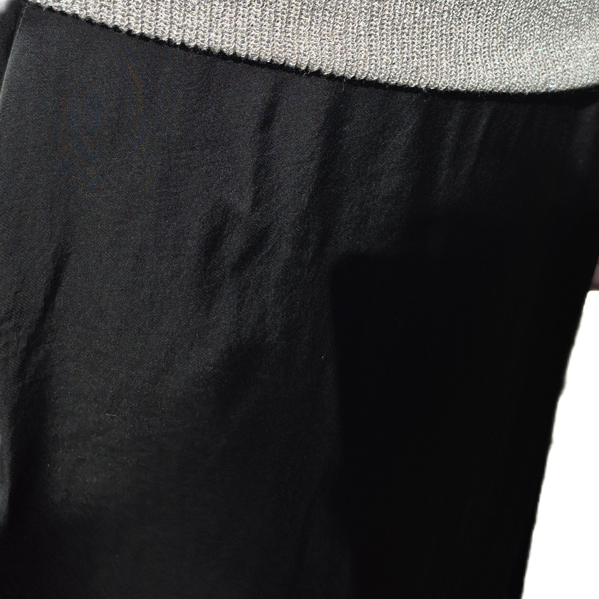 Langer Maxirock in Seidenoptik