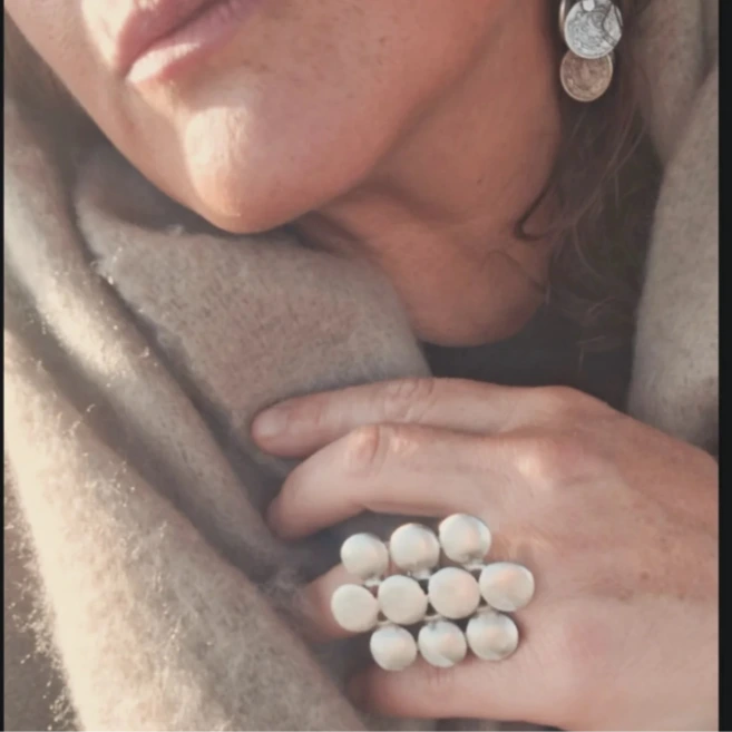 RIng LYDIA